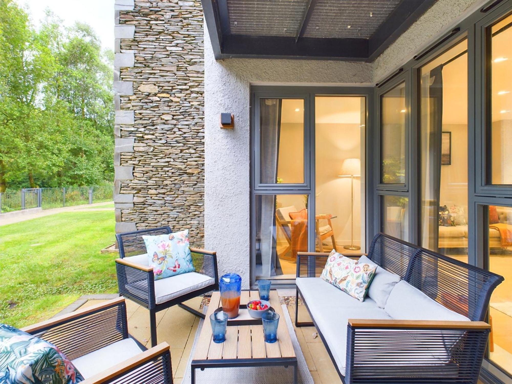 Wild Roses Serviced Apartments - Lake District Backbarrow Exterior foto